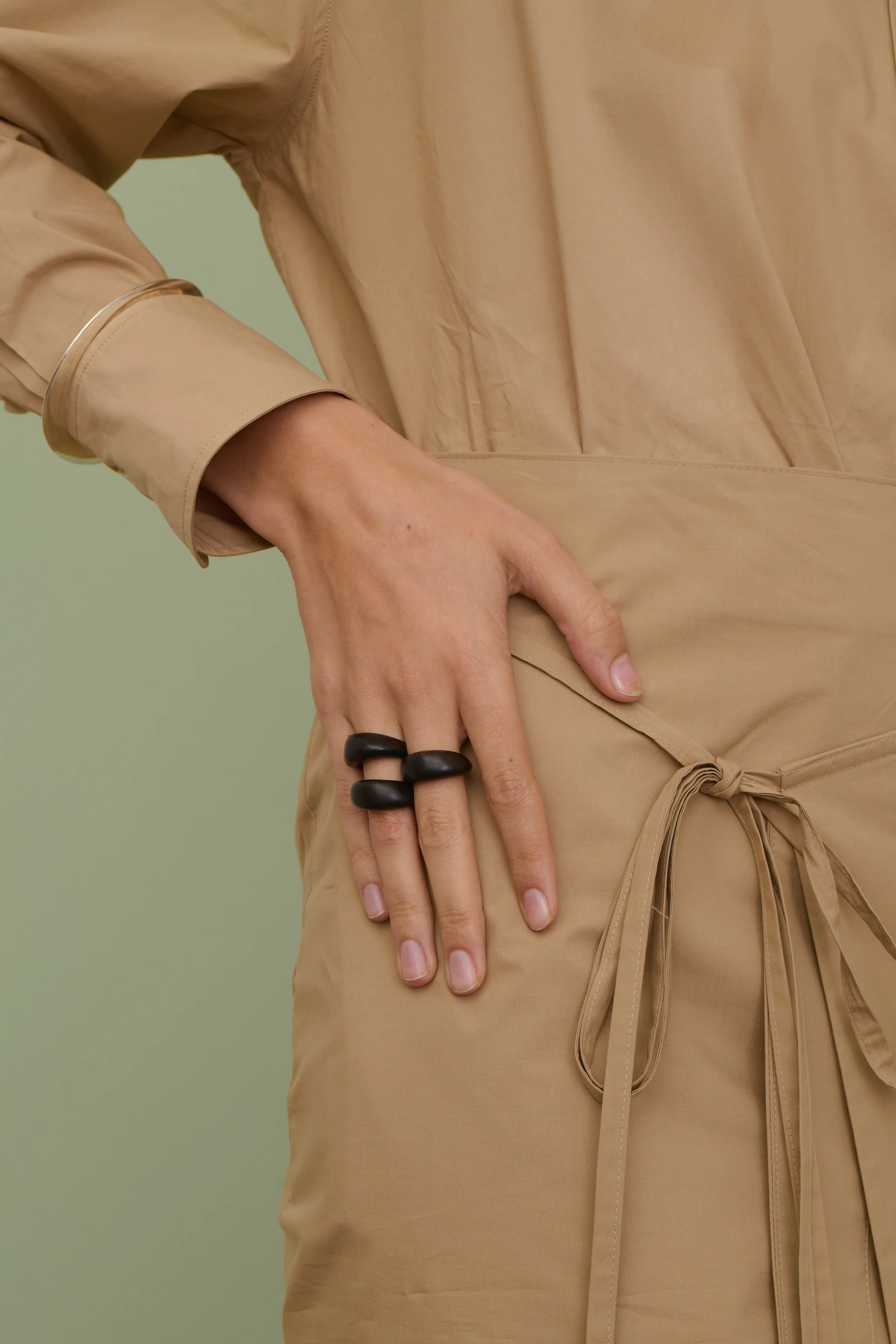 ZEA BROWN RING - Image 3