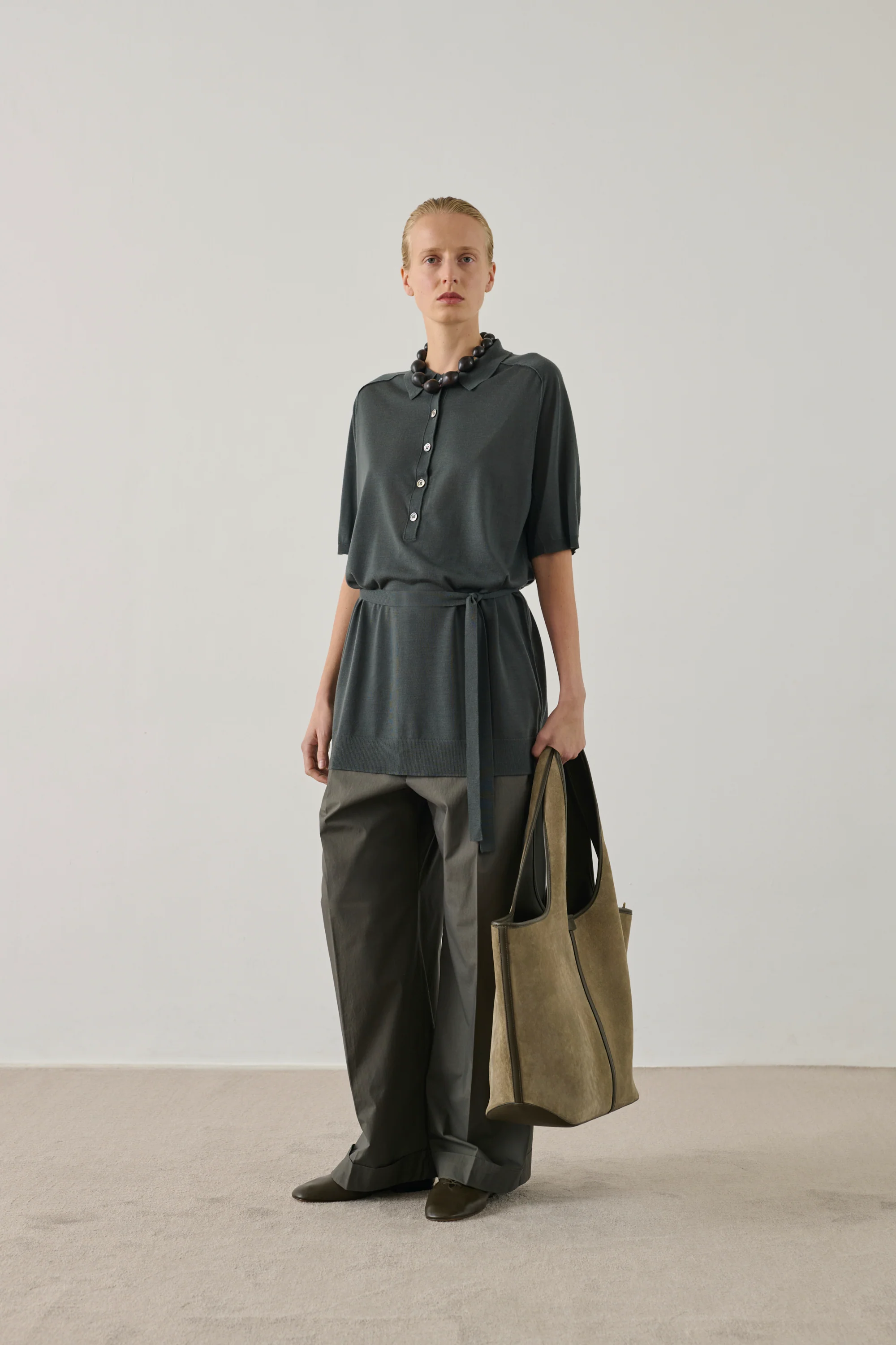 GREY DOUCE TOTE BAG - Image 2