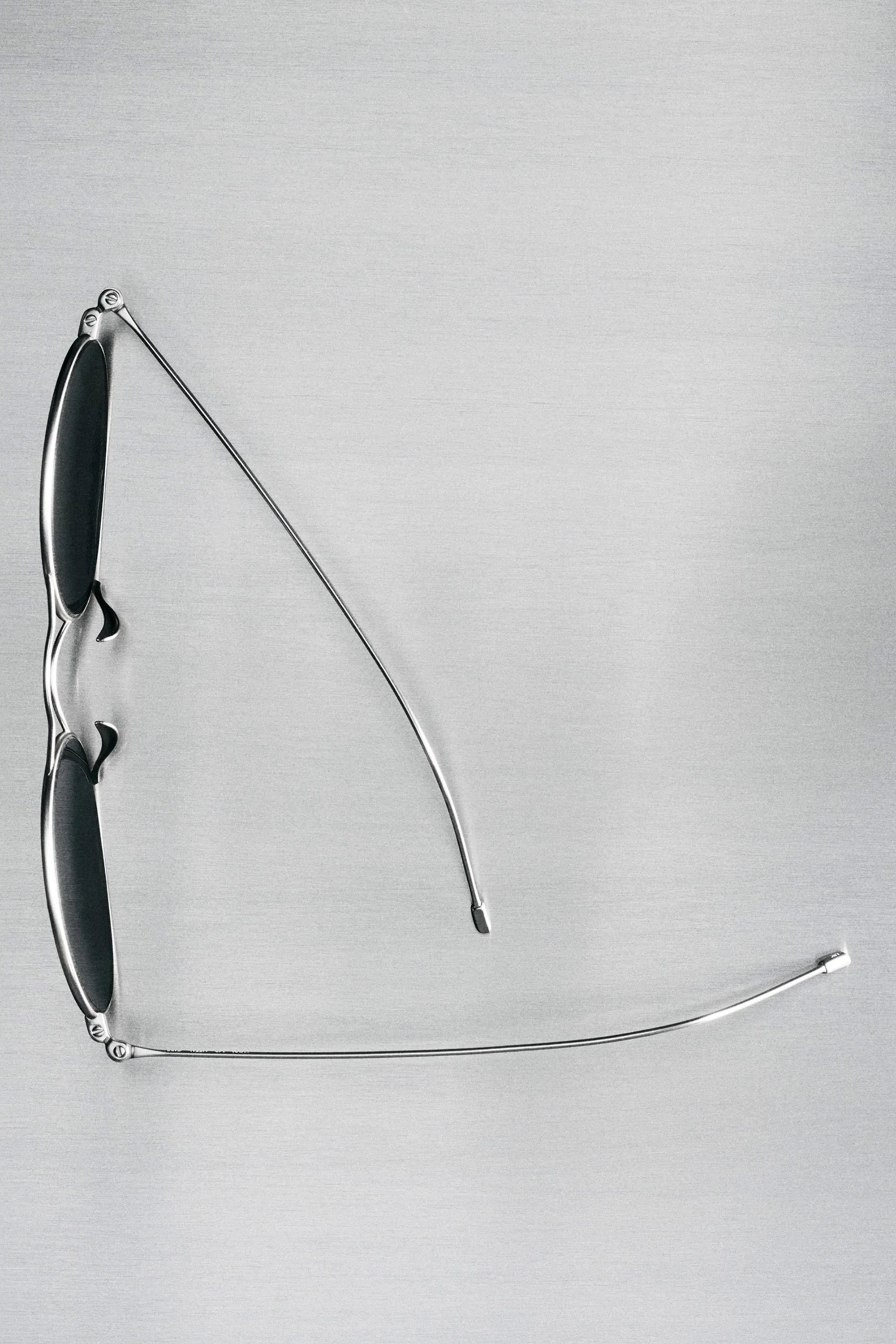 GREY AMBER SUNGLASSES - Image 4