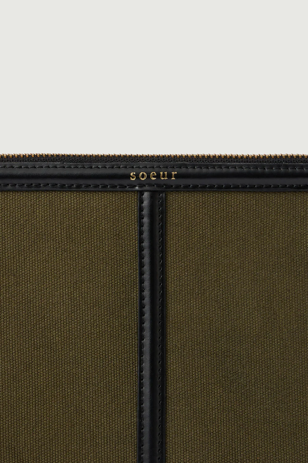 KHAKI DOCES CLUTCH - Image 4