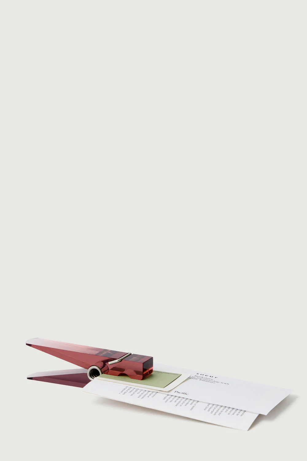 PLEXIGLASS CLOTHES PEG LETTER TRAY - Image 3