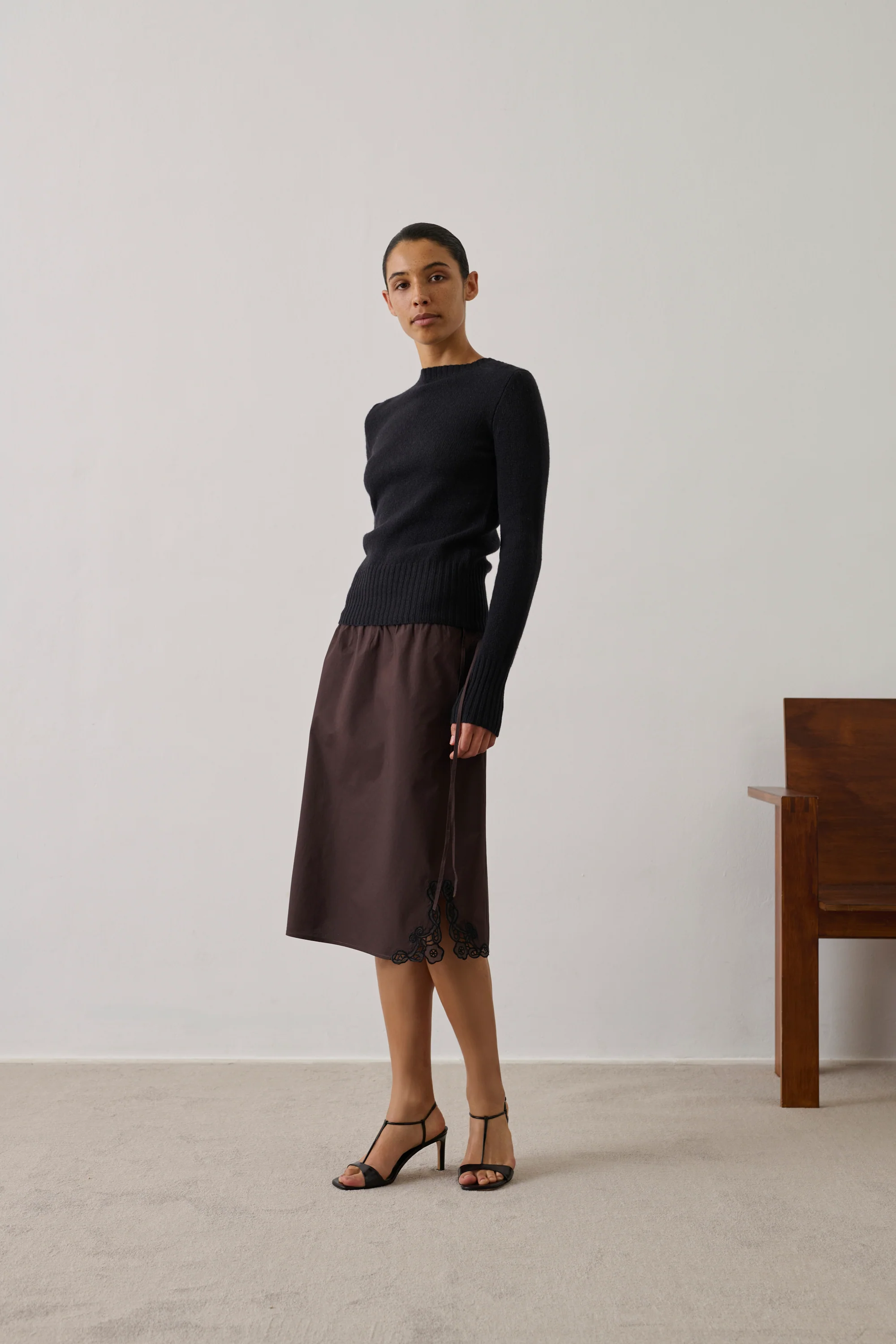BLACK GIPSY PULLOVER - Image 2