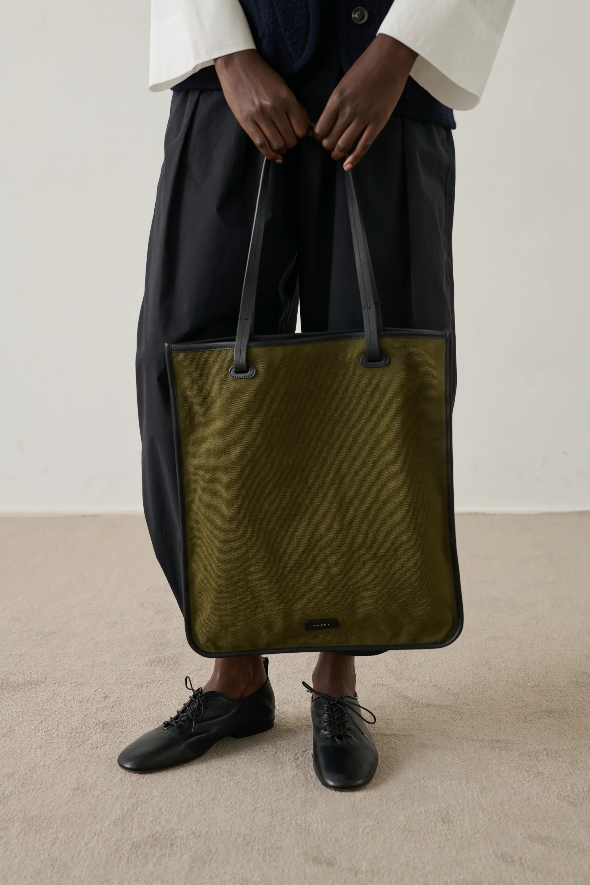 KHAKI DARLINGTON BAG - Image 2