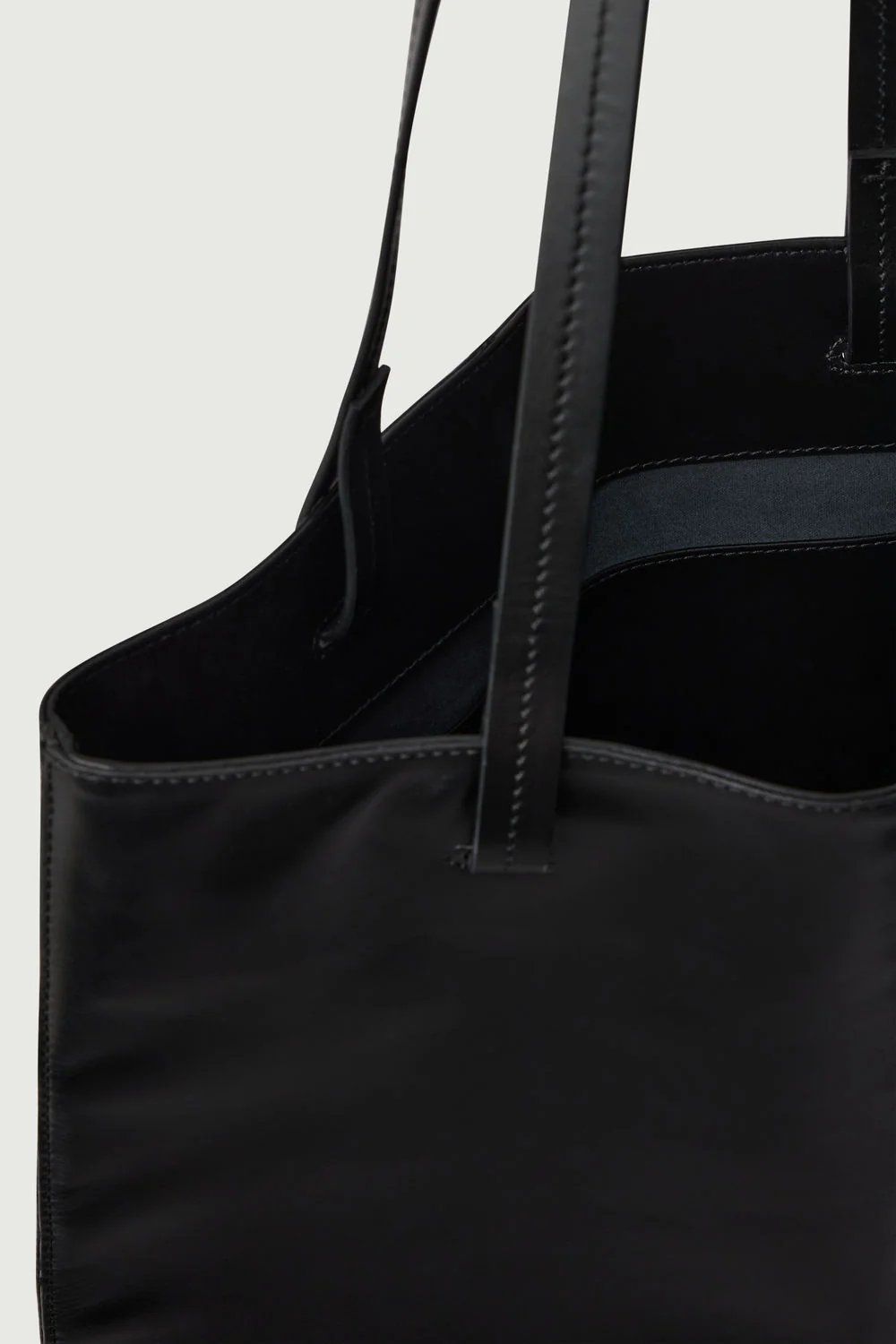 BLACK DARLINGTON BAG - Image 5
