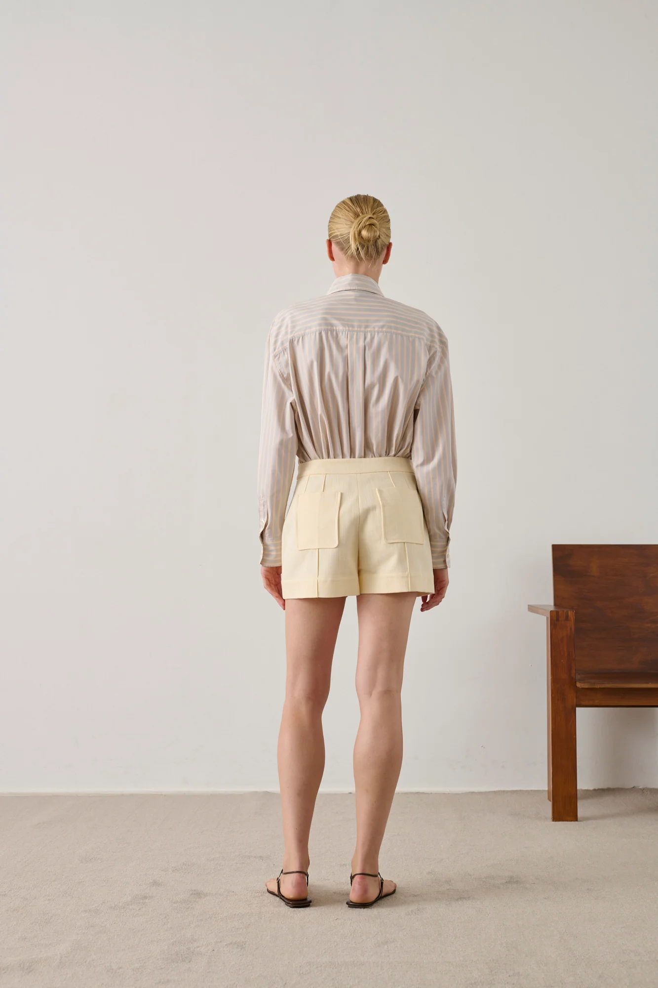 ECRU HOVER SHORTS - Image 3