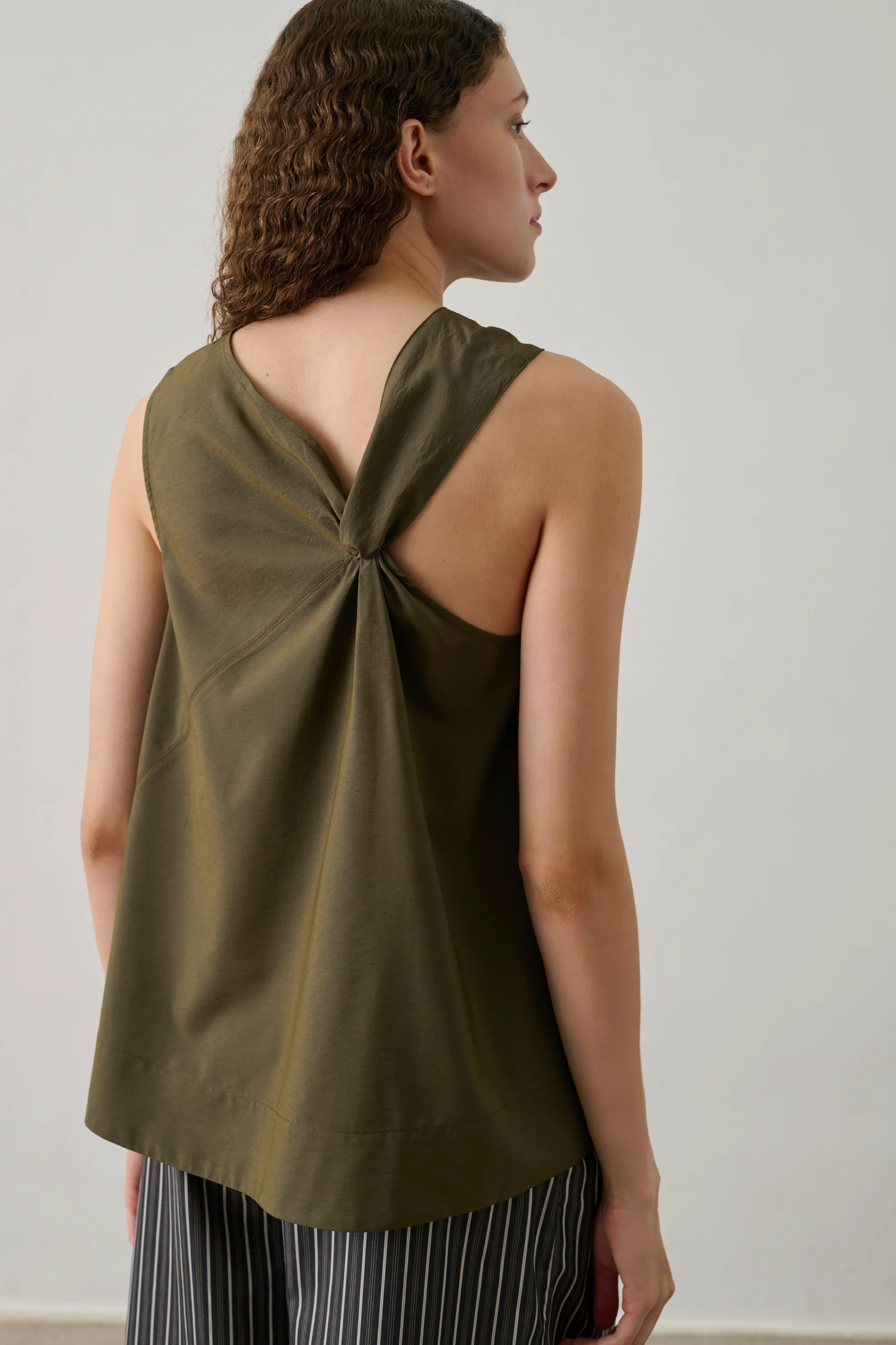 KHAKI TOP ENORA - Image 4