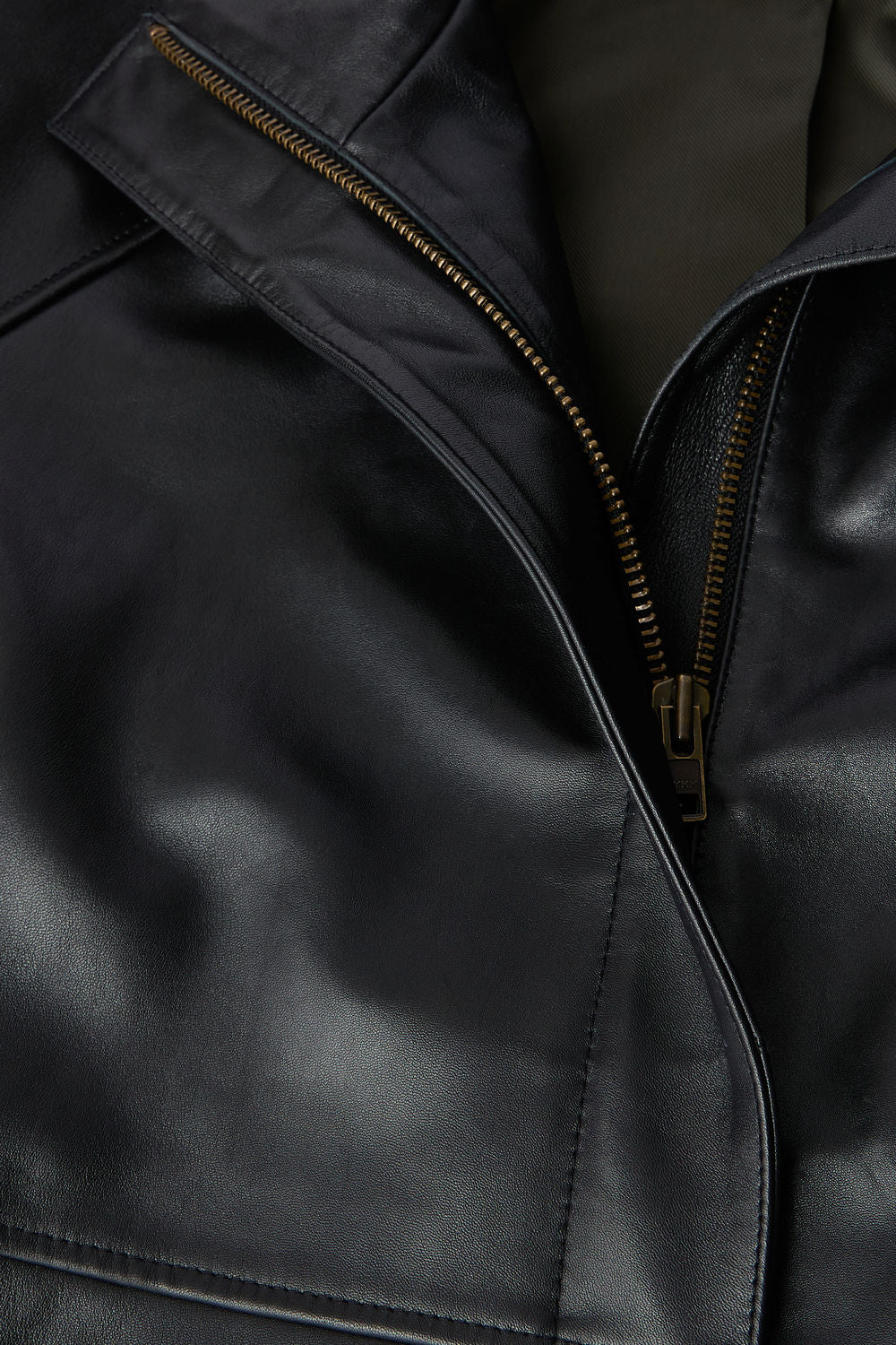 BLACK GAMMA JACKET - Image 6